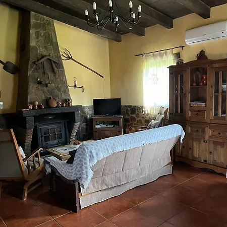 El Majano Guest House Montanchez Exterior photo